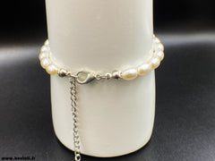 Pearl bracelet