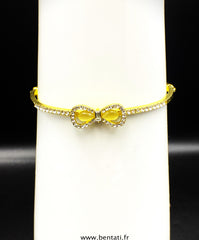Stylish bangle with bow design