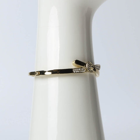 Golden belt bangle for women's accessories by Bentati Fashion Dubai