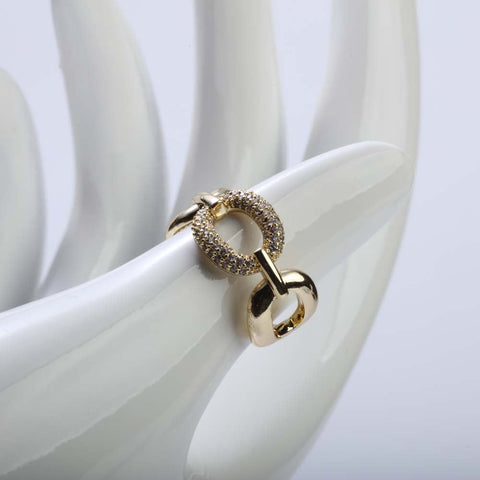 Golden chain ring with crystal stones for women's accessories by Bentati Fashion Dubai