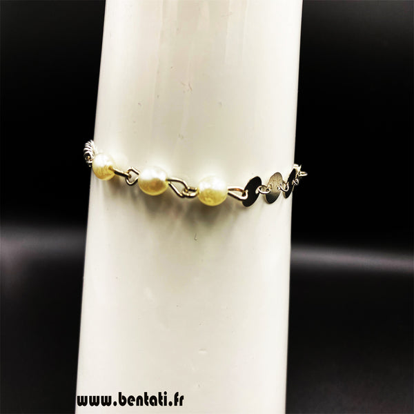 pearl bracelet