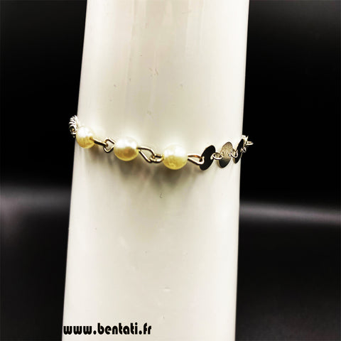 pearl bracelet