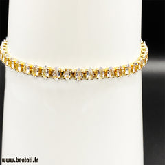 Elegant Bracelet With Crystal stone