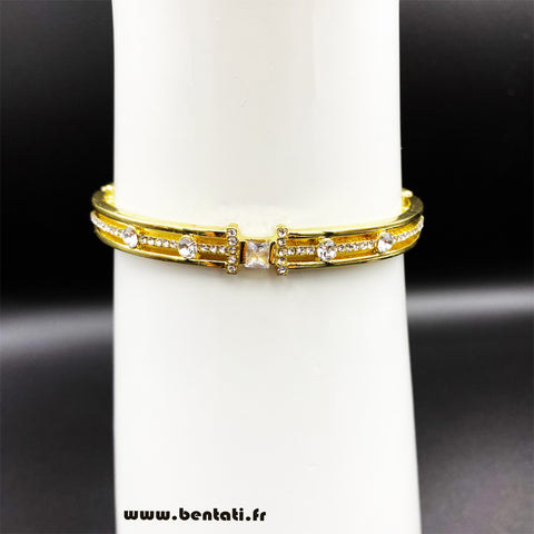 Infinity bangle With Crystal