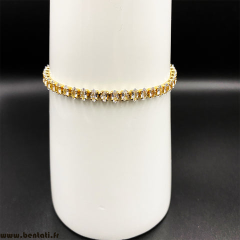 Elegant Bracelet With Crystal stone