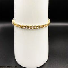 Elegant Bracelet With Crystal stone